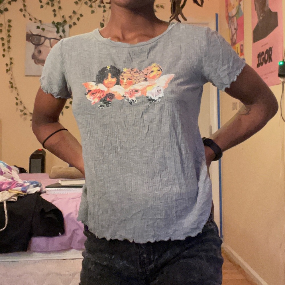 grey angel ribbed lettuce t-shirt